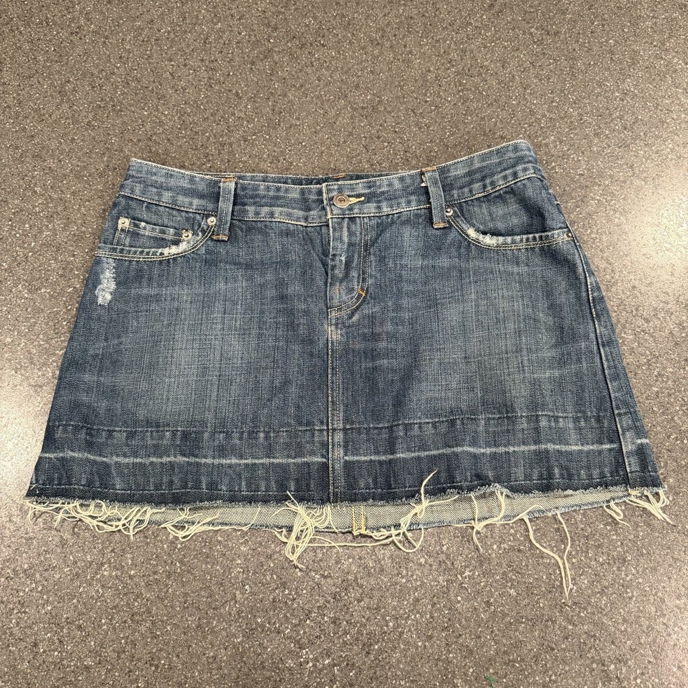 AE Jean Skirt Womens Size 8 Distressed Vintage Y2K Distressed Elena Gilbert
